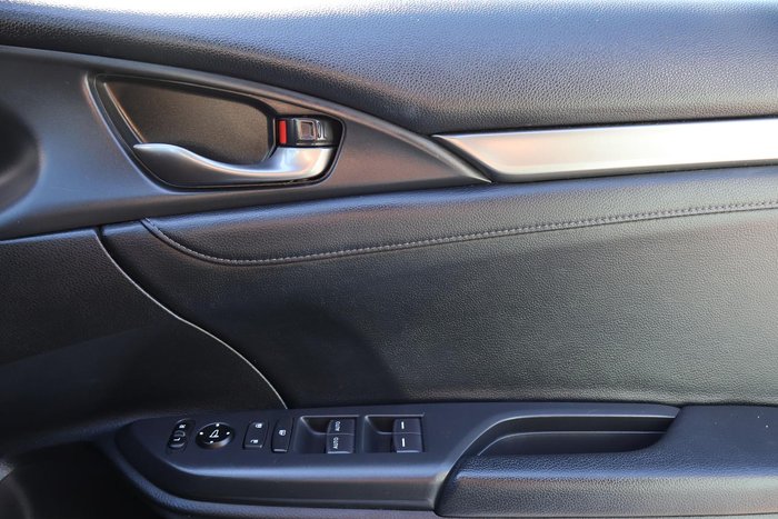 2019 Honda Civic +LUXE 10th Gen MY19 Platinum White