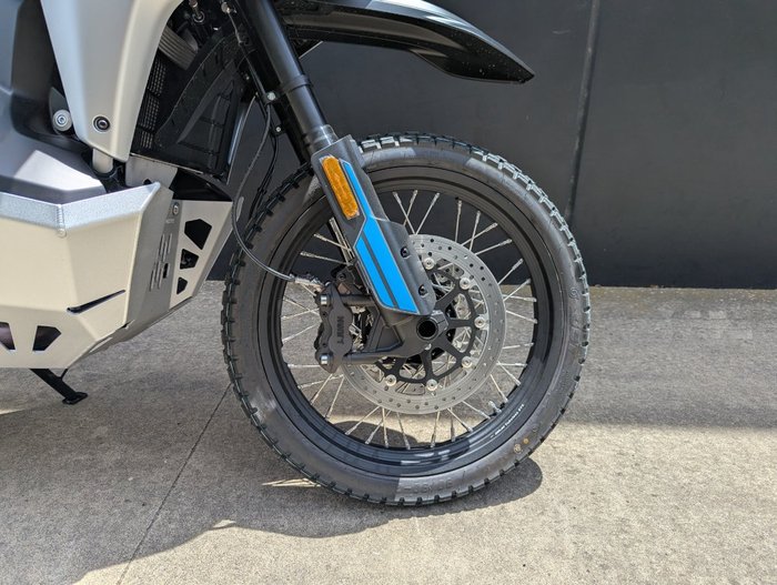 2025 CFMOTO MT-X ZEPHYR BLUE