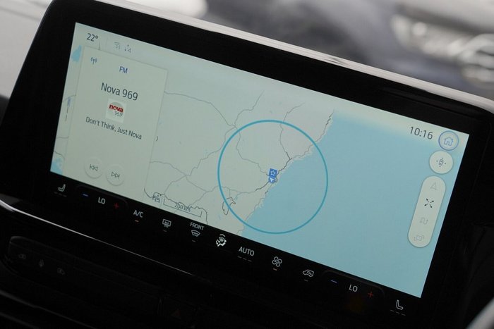 2025 Ford Tourneo Titanium X