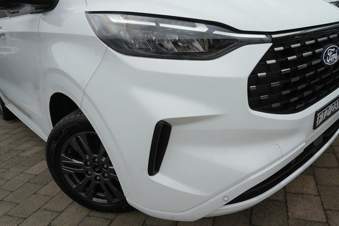 2025 Ford Tourneo Titanium X