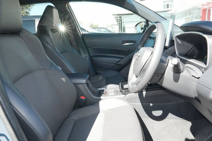 2025 Toyota Corolla Cross Atmos