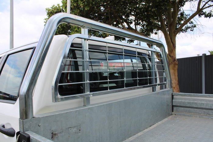 2022 Toyota Hilux SR