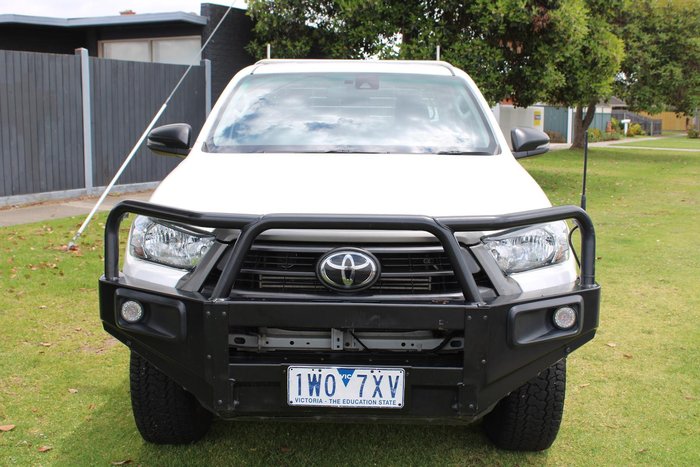 2022 Toyota Hilux SR