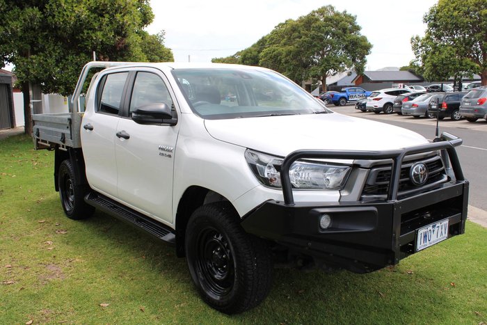 2022 Toyota Hilux SR