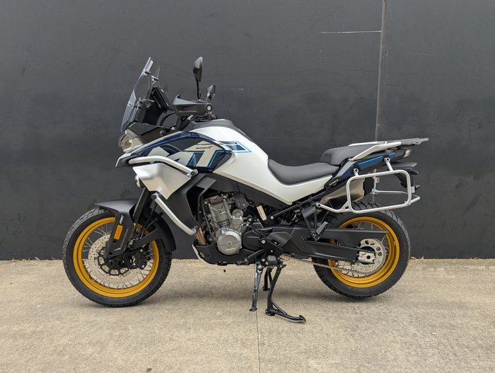 2025 CFMOTO MT EXPLORE WHITE