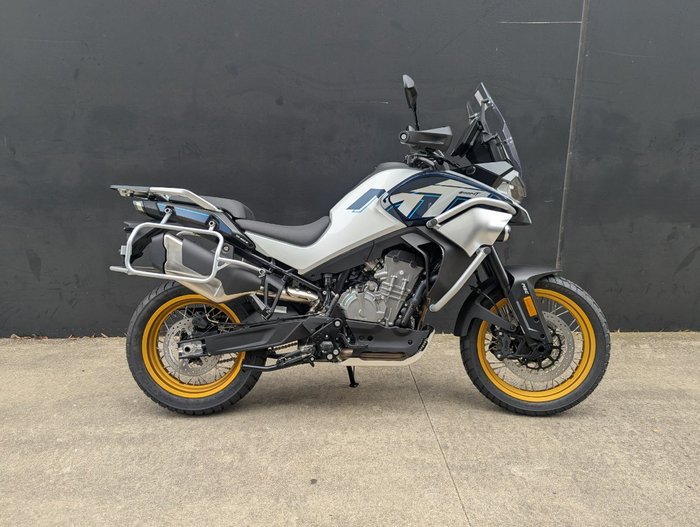 2025 CFMOTO MT EXPLORE WHITE