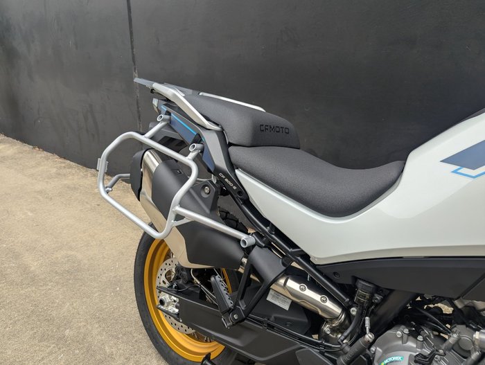 2025 CFMOTO MT EXPLORE WHITE