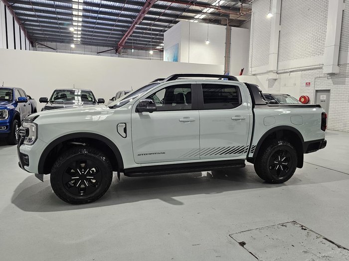 2025 Ford Ranger PHEV Stormtrak