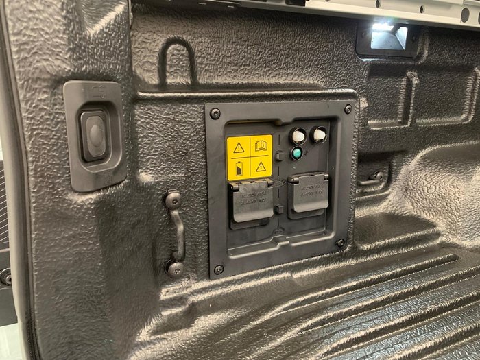 2025 Ford Ranger PHEV Stormtrak