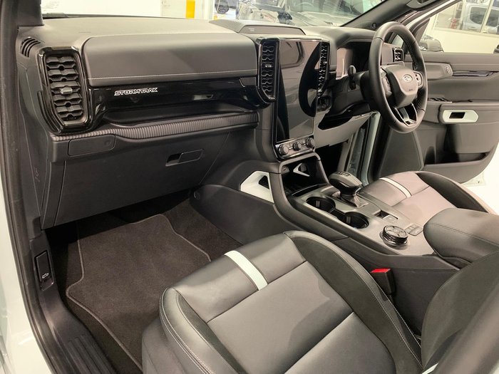 2025 Ford Ranger PHEV Stormtrak