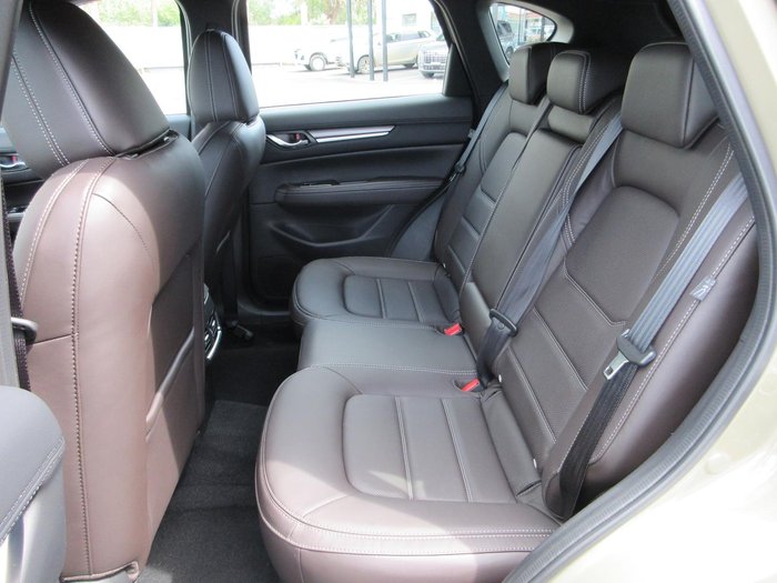 2025 Mazda CX-5 G25 Akera