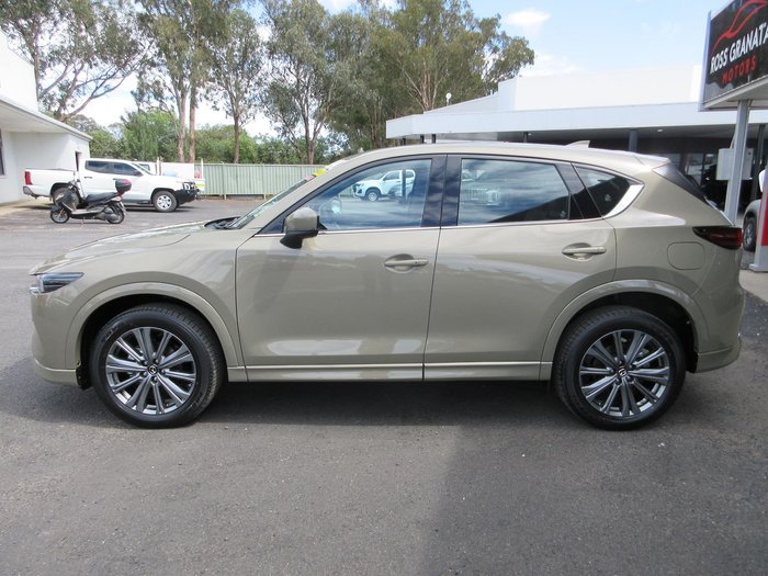 2025 Mazda CX-5 G25 Akera
