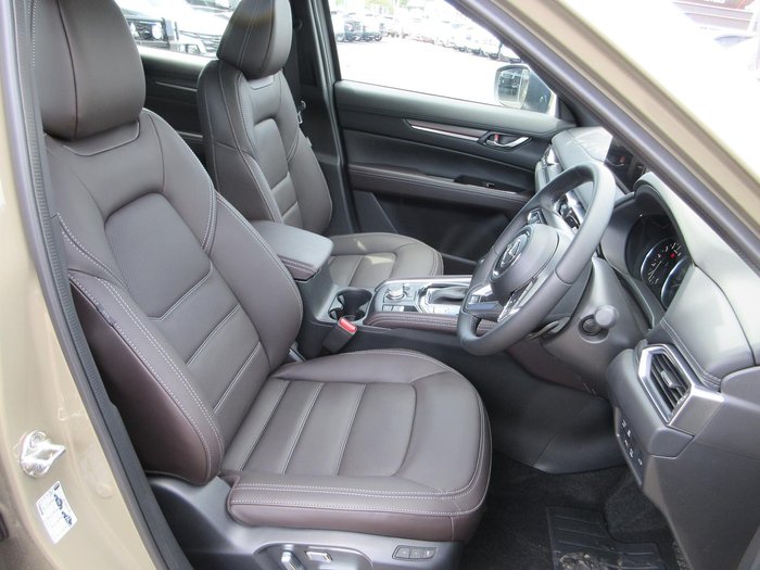 2025 Mazda CX-5 G25 Akera