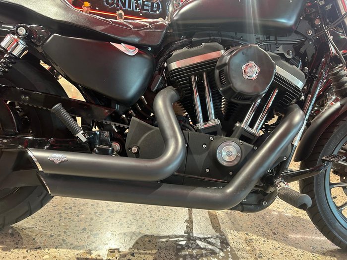 2015 Harley-Davidson Iron 883 (XL883N) Sportster Black