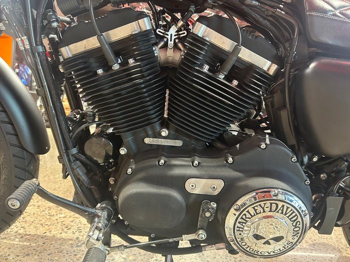 2015 Harley-Davidson Iron 883 (XL883N) Sportster Black