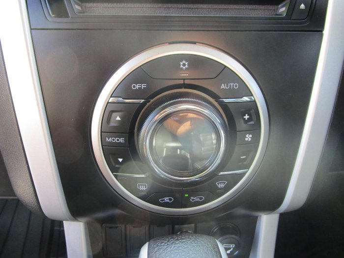 2020 Isuzu MU-X LS-T