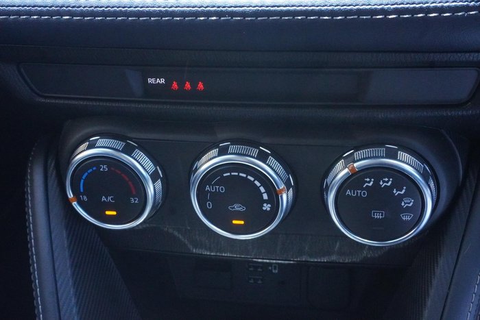 2022 Mazda 2 G15 Evolve