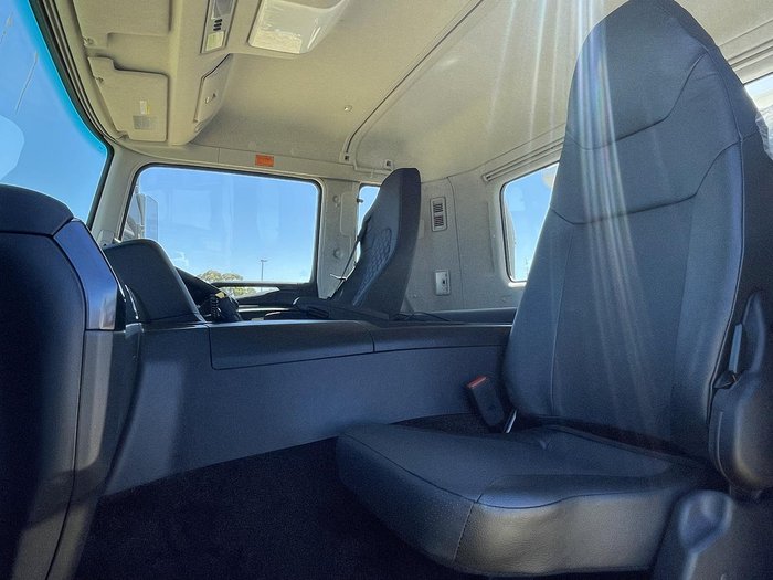 2025 Fuso Shogun FV84 530 White