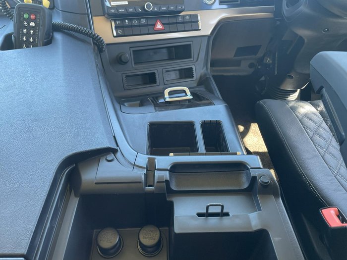 2025 Fuso Shogun FV84 530 White