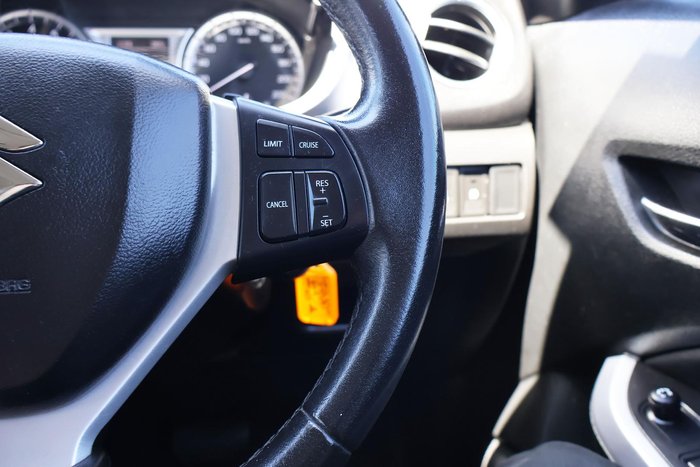 2017 Suzuki Vitara RT-S LY Cosmic Black