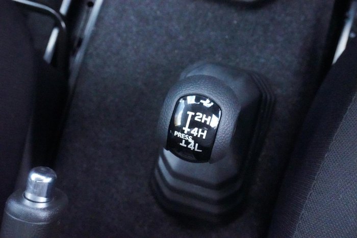 2025 Suzuki Jimny GLX