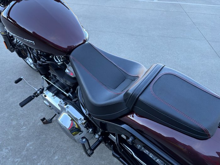 2018 HARLEY-DAVIDSON FXBR BREAKOUT Red