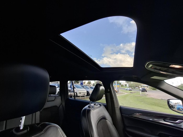 2022 Jeep Grand Cherokee L Night Eagle