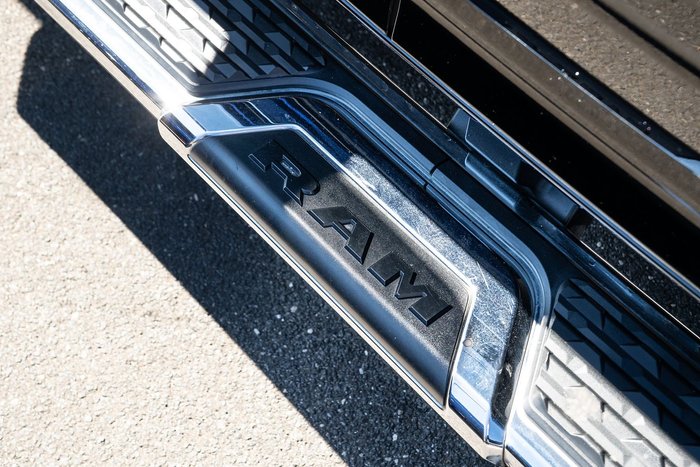 2023 RAM 2500 Laramie Rambox