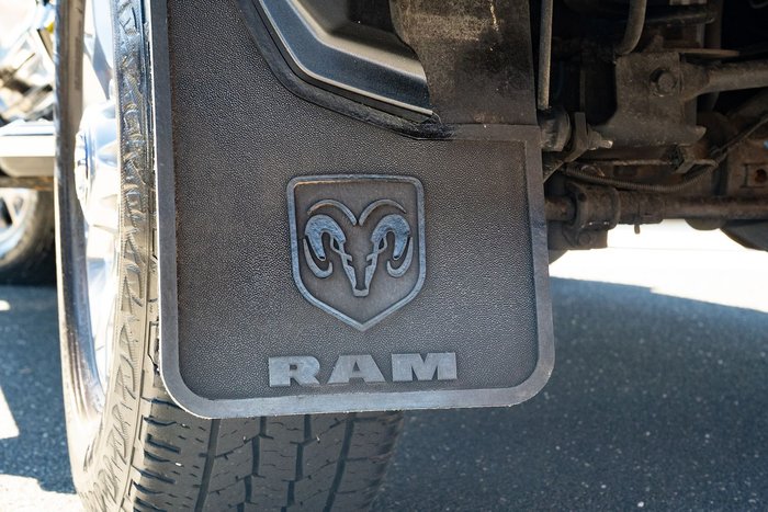 2023 RAM 2500 Laramie Rambox