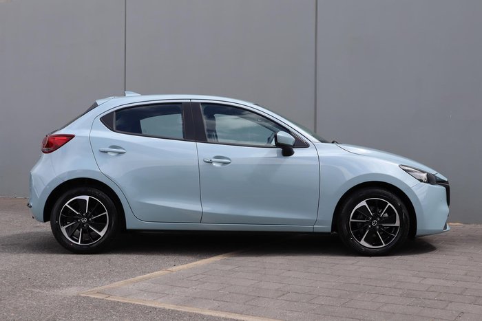 2025 Mazda 2 G15 GT