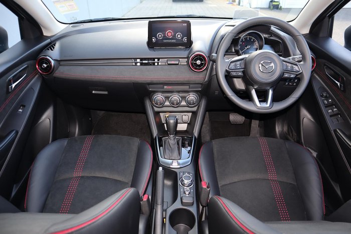 2025 Mazda 2 G15 GT