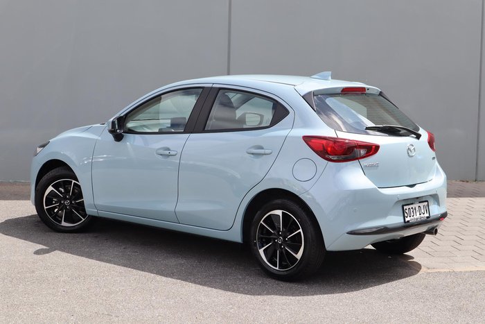 2025 Mazda 2 G15 GT