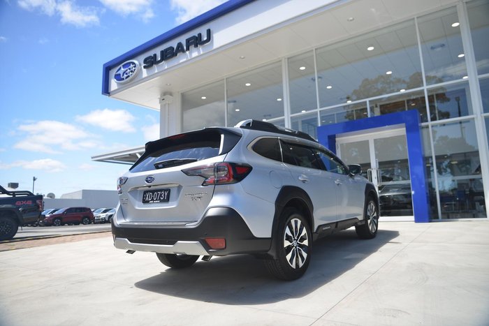 2024 Subaru Outback AWD Touring XT