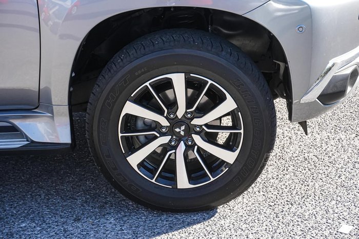 2019 Mitsubishi Pajero Sport Exceed