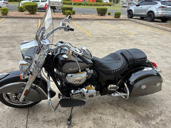 2025 Indian SPRINGFIELD BLACK METALLIC