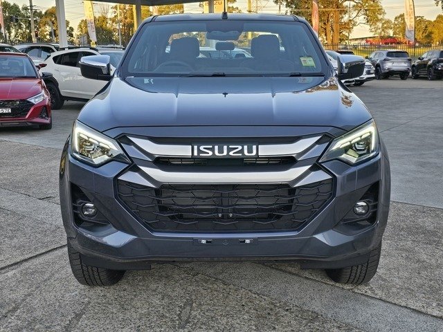 2025 Isuzu D-MAX