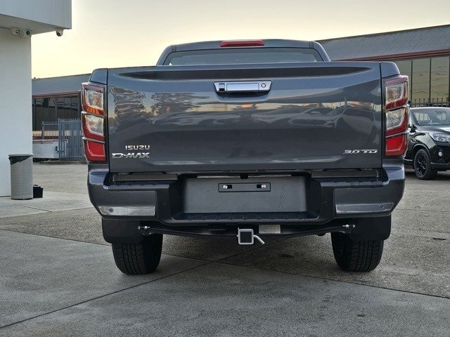 2025 Isuzu D-MAX