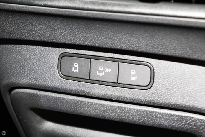 2025 Volkswagen ID. Buzz Pro BEV560