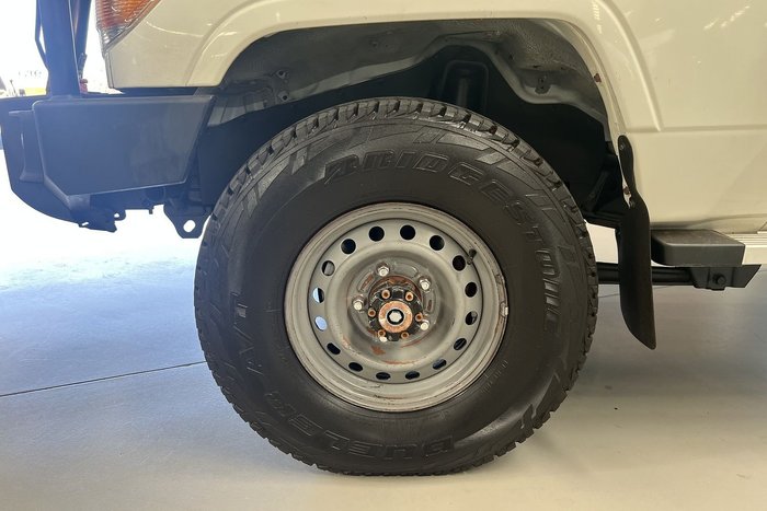 2022 Toyota Landcruiser Workmate