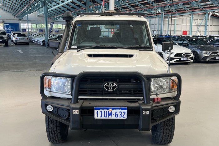 2022 Toyota Landcruiser Workmate