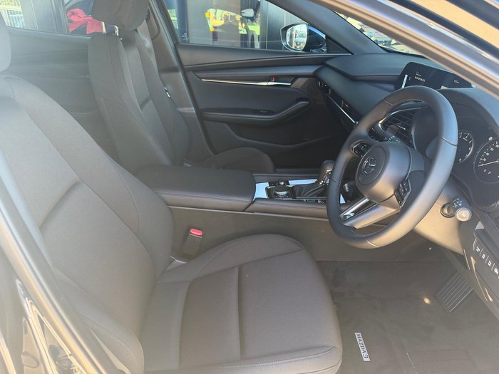 2025 Mazda 3 G20 Evolve