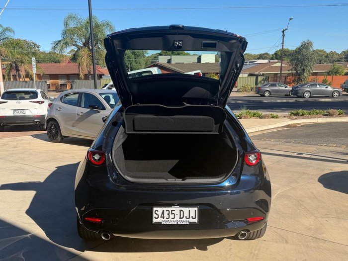 2025 Mazda 3 G20 Evolve