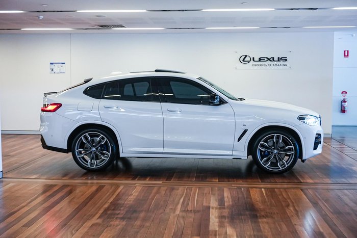 2021 BMW X4 M40i