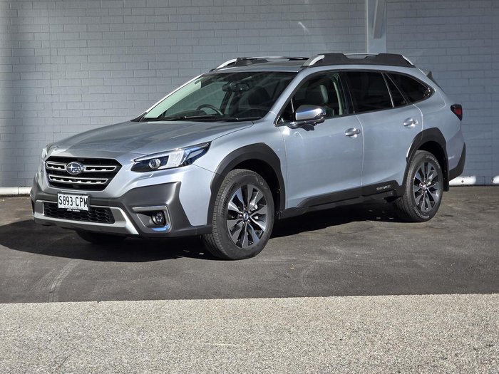 2025 Subaru Outback AWD Touring XT