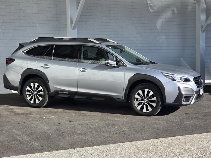 2025 Subaru Outback AWD Touring XT