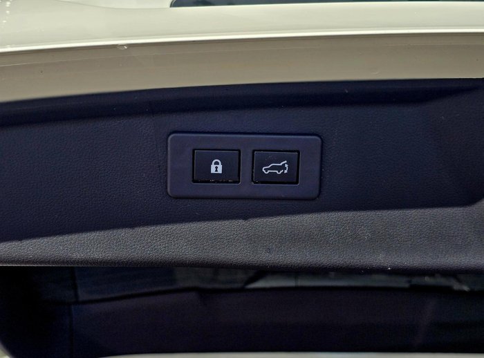 2025 Subaru Outback AWD Touring