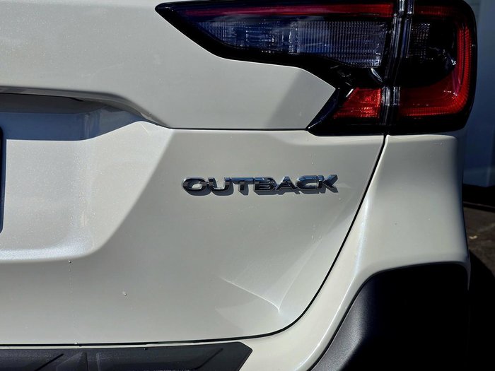 2025 Subaru Outback AWD Touring