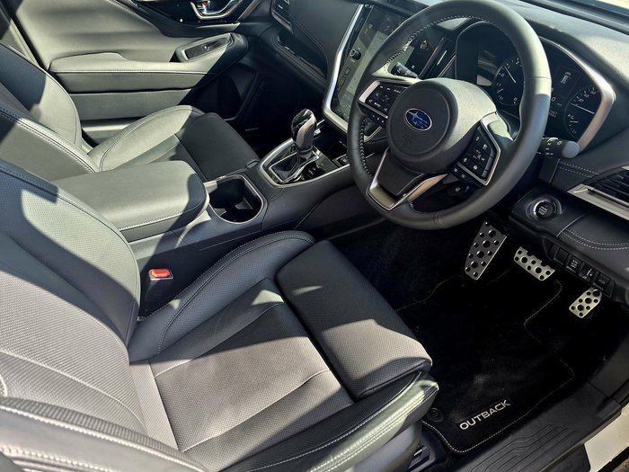 2025 Subaru Outback AWD Touring