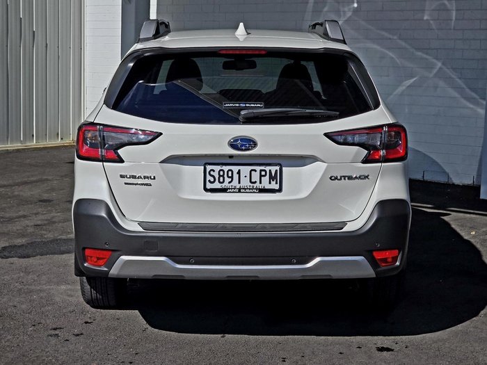 2025 Subaru Outback AWD Touring