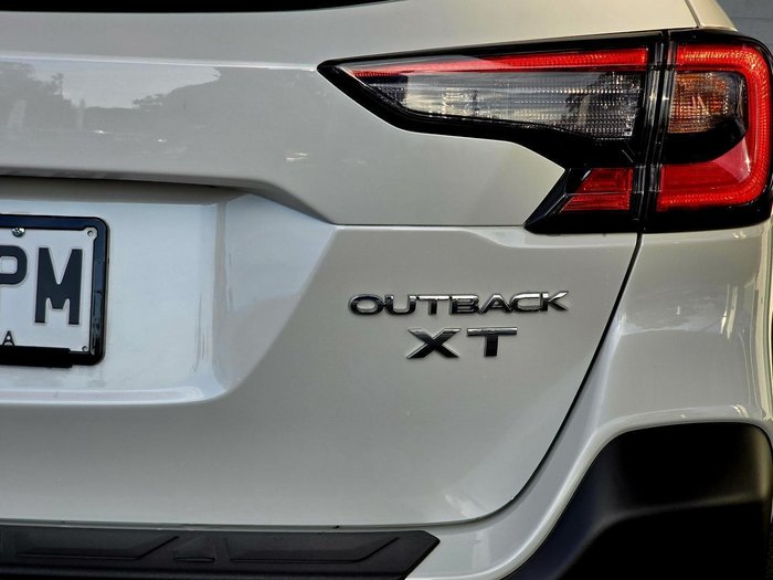 2025 Subaru Outback AWD Touring XT